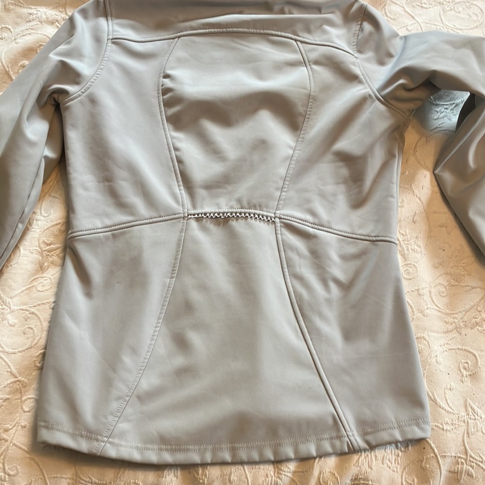 Silver/gray Mondetta jacket - Picture 6 of 7
